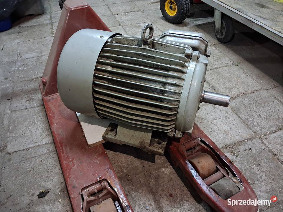 Silnik elektryczny 10kw 1500obr tokarka sna 500 Nowe Miasto nad Wartą sprzedam