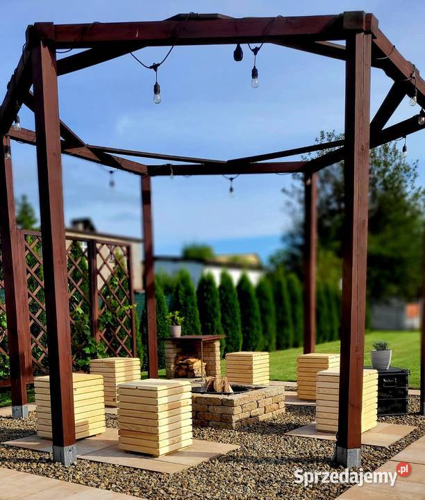 Siedzisko ogrodowe drewniane tarasowe pufa Kalety