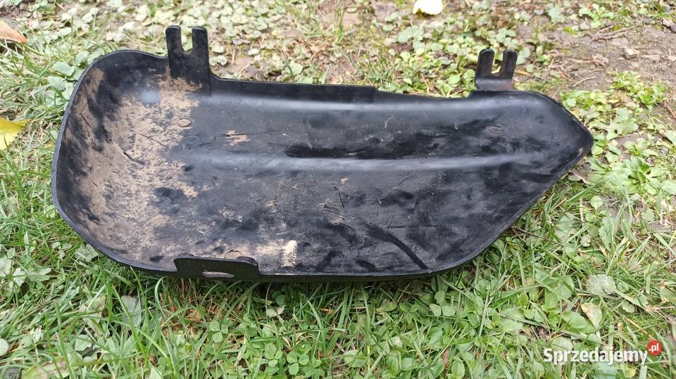 Wsk 125 175 boczek plastik prawy Brzozów