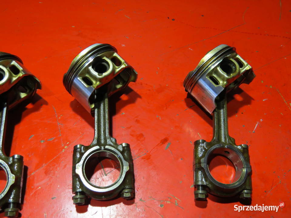 HONDA HORNET 600 PC36 03 tłoki tłok korbowody Tłoki Warszawa sprzedam