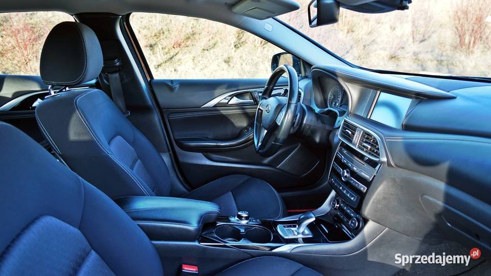Infiniti Q30 2016 15d automat salon 2kpl opon Q30 Rzeszów
