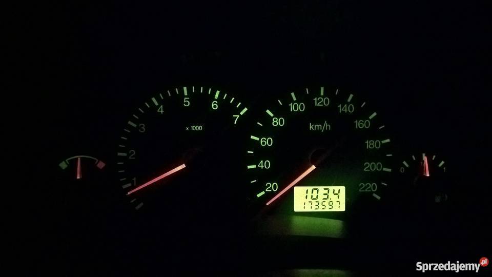 FORD FOCUS MK1 2002 R 173 BENZYNA 16 lakier metallic