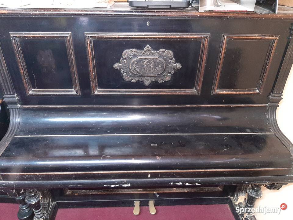 Pianino zabytkowe Wierzchosławice