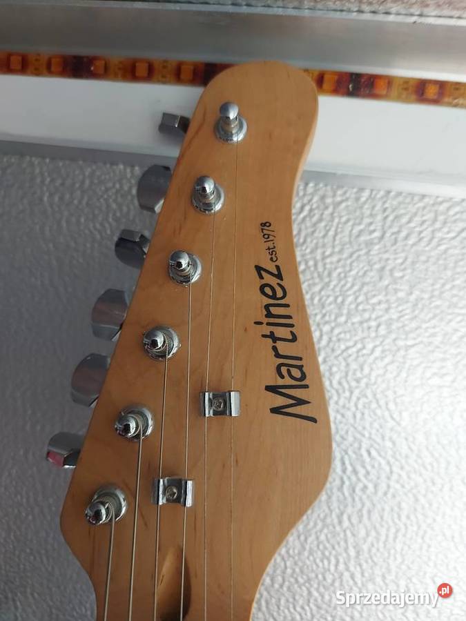 Gitara elektryczna Martinez wzmacniacz pokrowiec praworęczna Świdnica