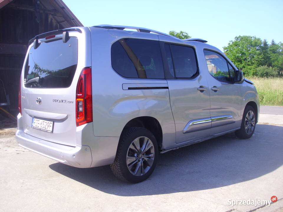 Toyota Proace City Verso Long 15 D4D Family Samochody osobowe Rzeszów