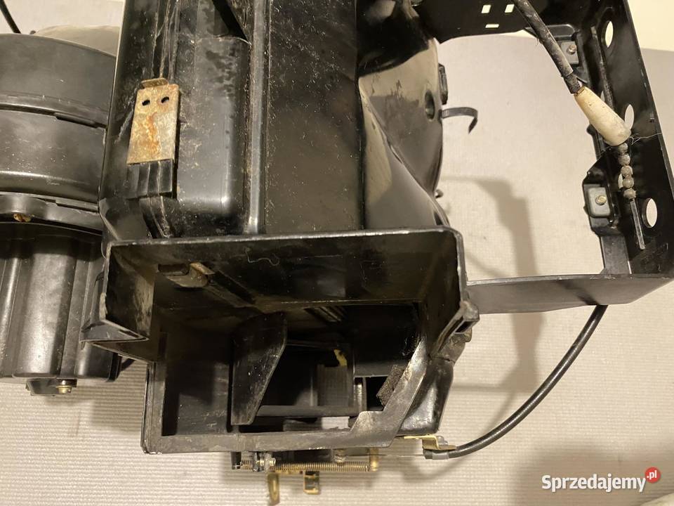 MercedesBenz E W123 1977 Nagrzewnica 1seria Łagiewniki