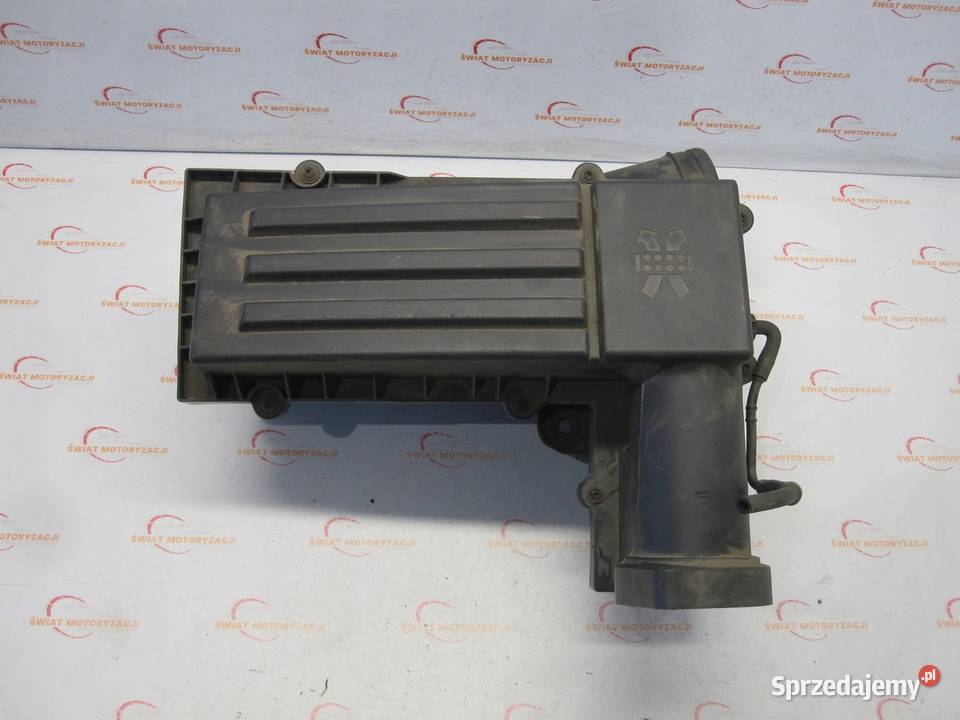 AUDI A3 SPORTBACK 8PA 10r obudowa filtra Obudowy filtrów Kielce