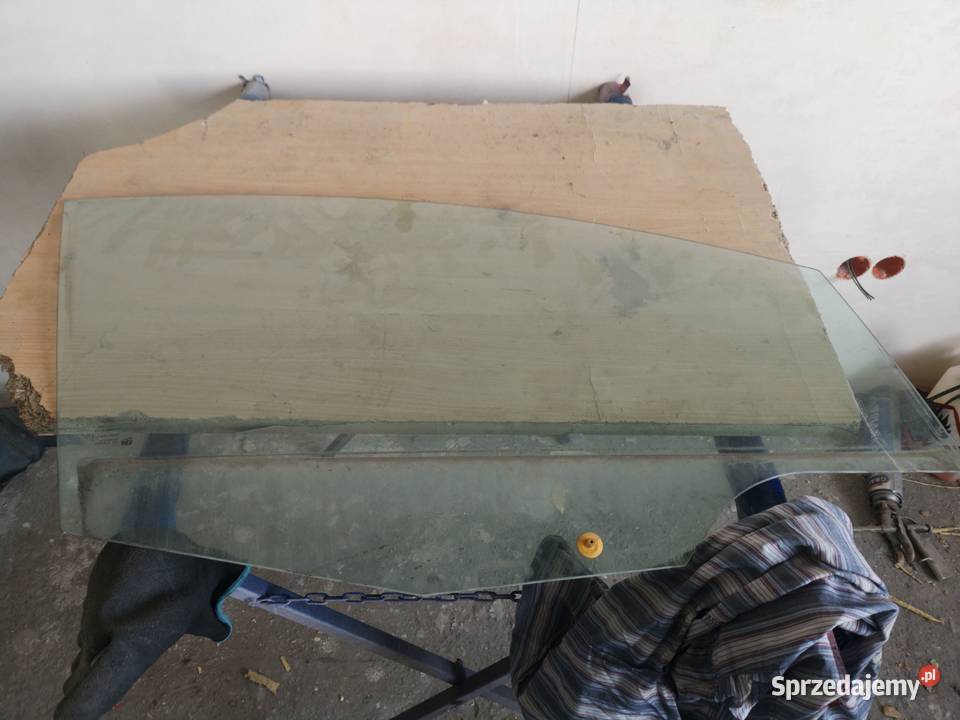 Ford Fiesta Mk7 20082016 TAPICERKA BOCZEK Skomielna Biała