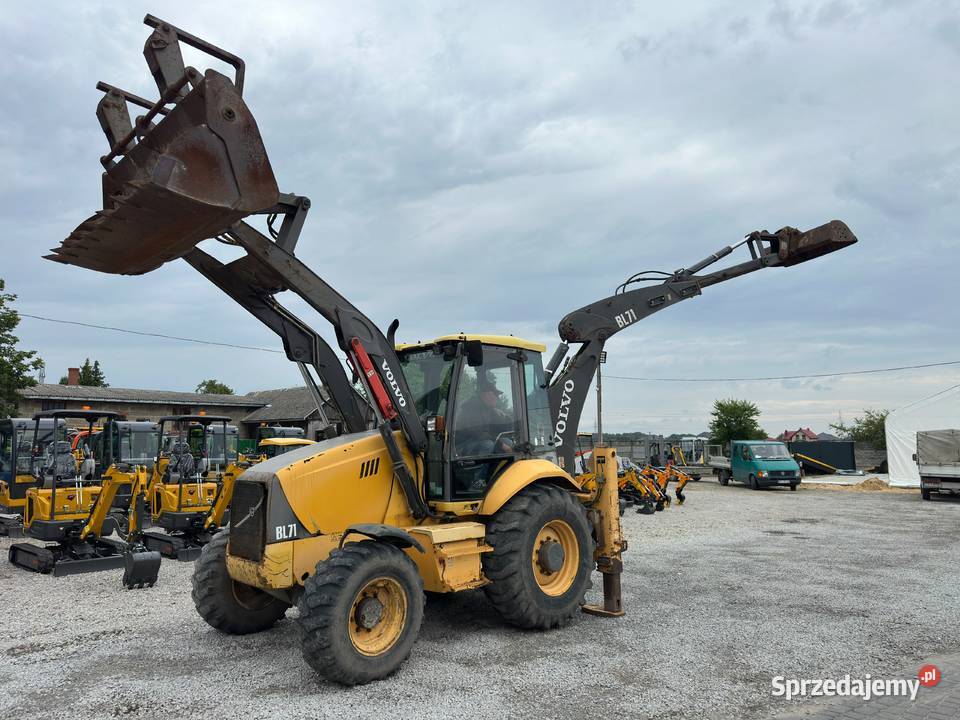 Volvo BL71 KoparkoŁadowarka VOLVO BL71 z 2006 Rok produkcji 2006 sprzedam