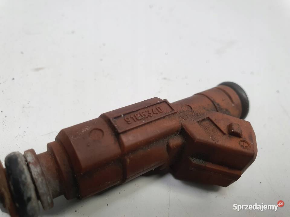 WTRYSKIWACZ Volvo S60 V70 II 20 T wtrysk Wtryskiwacze Chełm