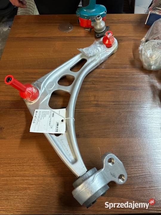 Wachacz przód prawy bmwe46 Toruń