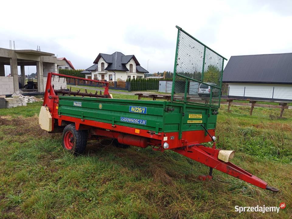 Rozrzutnik Warfama 25 t Rozrzutniki obornika