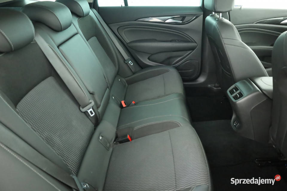 Opel Insignia 20 CDTI Insignia Samochody osobowe