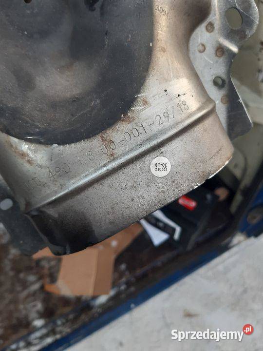 Końcówka wydechu Mercedes W205 AMG A0004900800 Końcówki wydechu