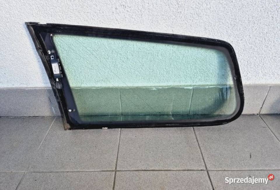 SZYBA BOCZNA TYŁ TYLNA PRAWA W KAROSERIE świętokrzyskie Działoszyce sprzedam