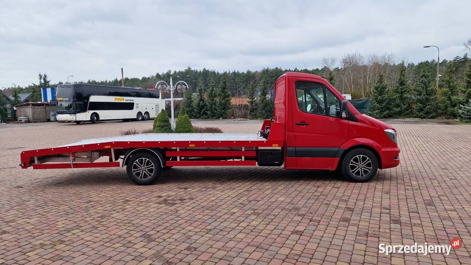 Zabudowa Mercedes Sprinter Laweta Najazd Kielce