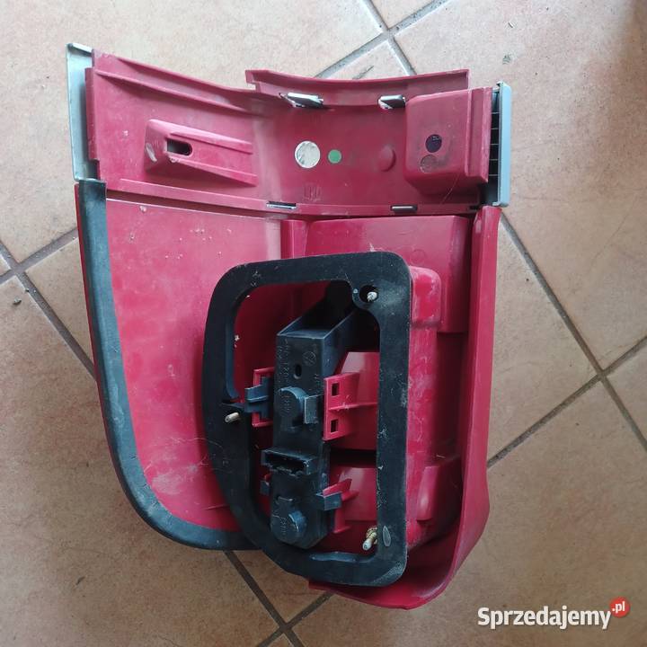 LAMPA LEWA TYŁ VW SHARAN MK1 LIFT wielkopolskie