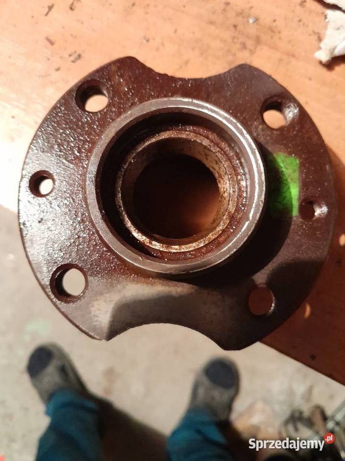 Piasta do Fiata 126p Pozostałe Układ napędowy Kowalewice sprzedam