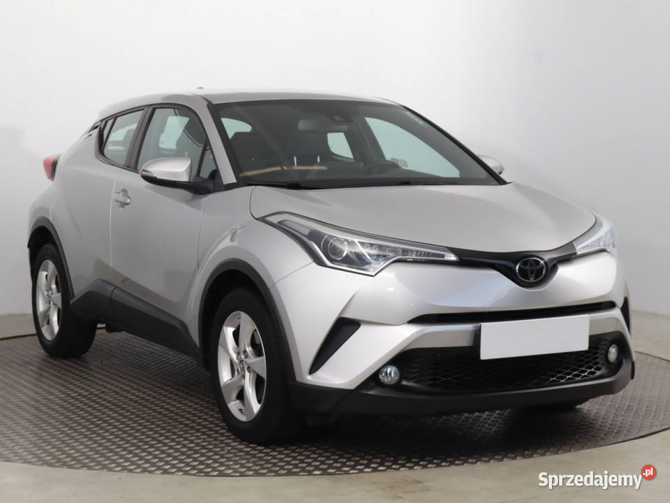 Toyota CHR 12 Turbo benzyna