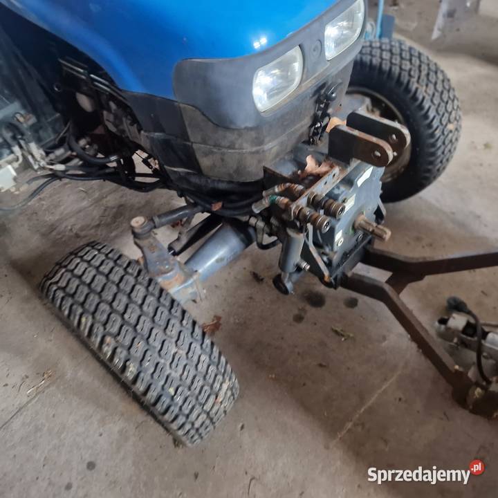 traktor sadowniczy 4x4 holland tc 27 tuz wom dolnośląskie Bolesławiec