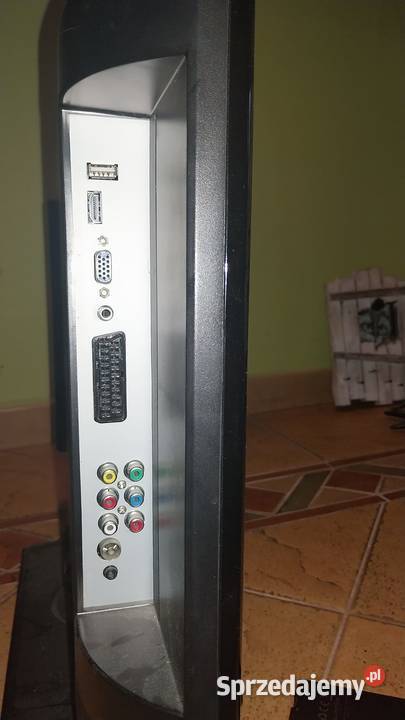 Telewizor 22 cale uszkodzony z pilotem Bulowice