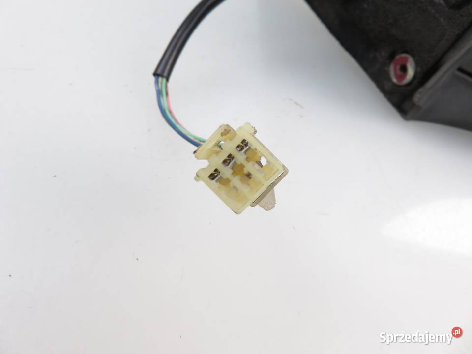 LUSTERKO PRAWE SUBARU LEGACY III 41084900 83N