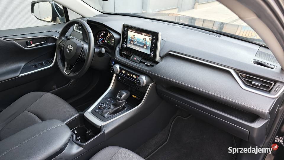 Toyota RAV4 2022 25 Hybrid 4x4 Comfort Salon 1wł Toyota Warszawa sprzedam