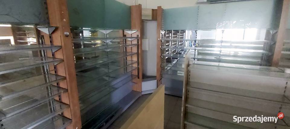 Sprzedam komplet mebli sklepowych idealne do Pionki