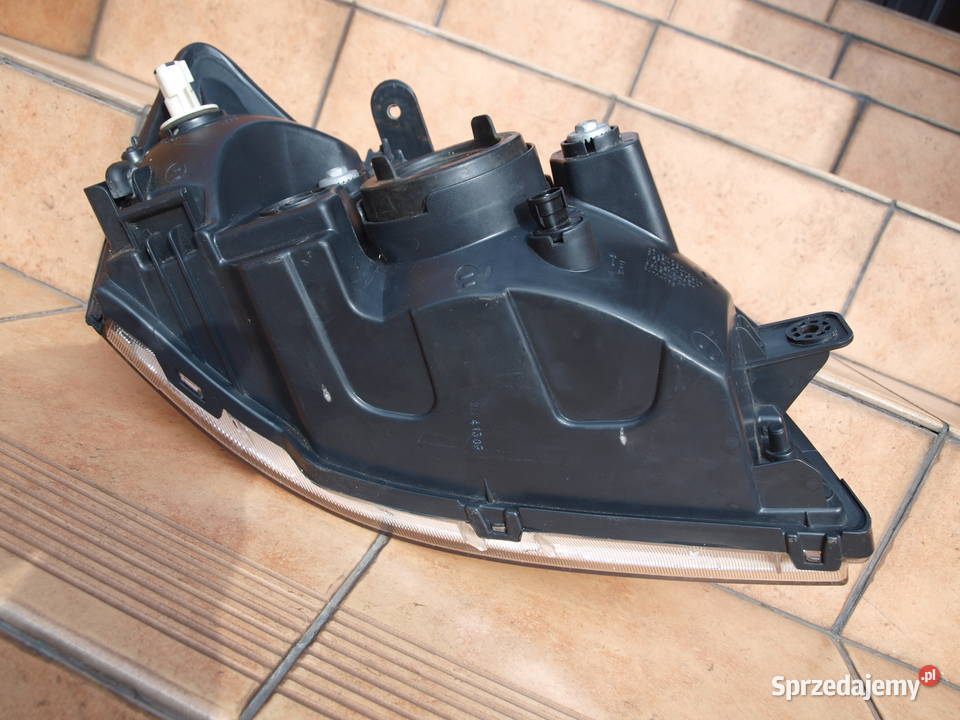 Hyundai Getz lampa lewa przód 2002 2006r europa Oświetlenie sprzedam