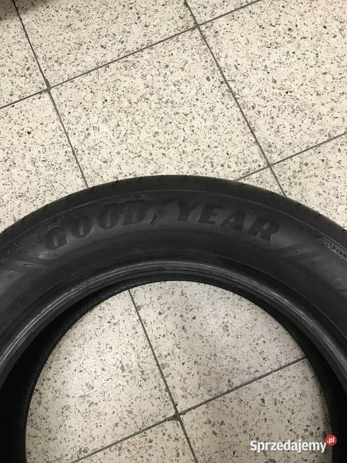 Opony lato Goodyear 215x60x17 2124 17cale świętokrzyskie Kranów