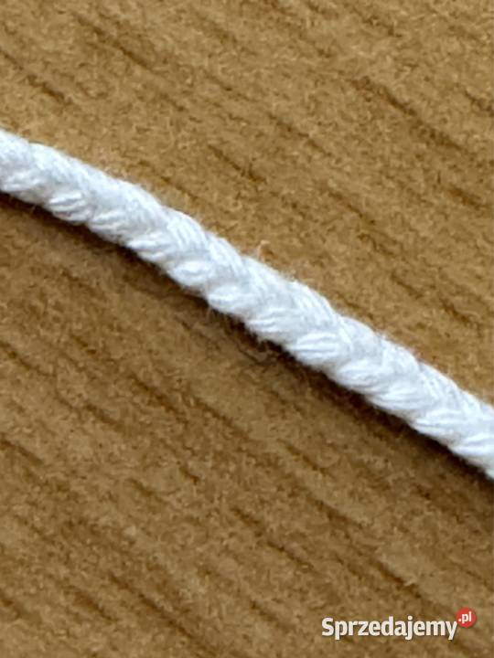 Bawełna PRL ok 1 kg biała sznureczek rękodzieło
