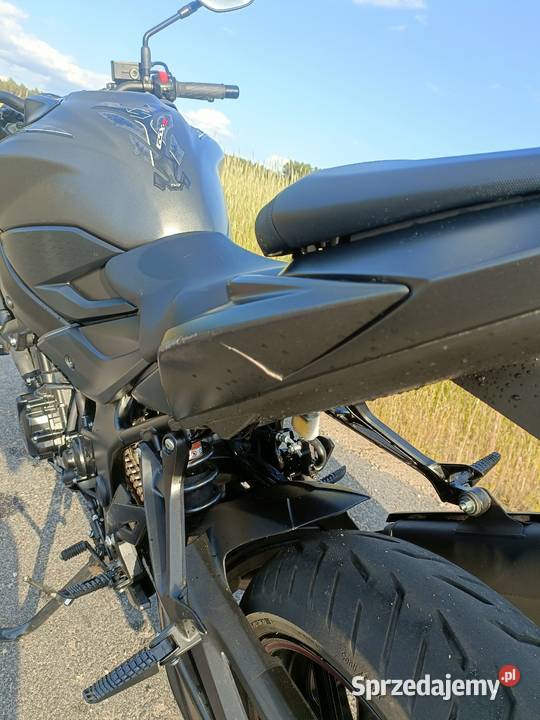 Suzuki GSXS750 L8 sprzedam