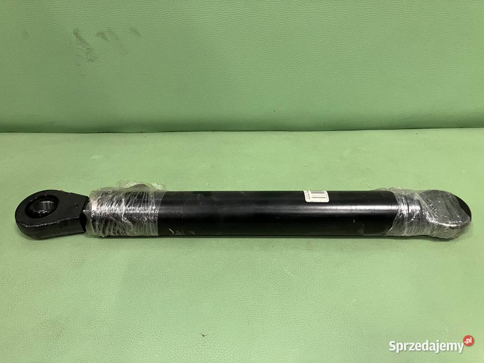 SIŁOWNIK HYDRAULICZNY WSPOMAGANIA URSUS C385 Układ kierowniczy i oś przednia Kożuchów