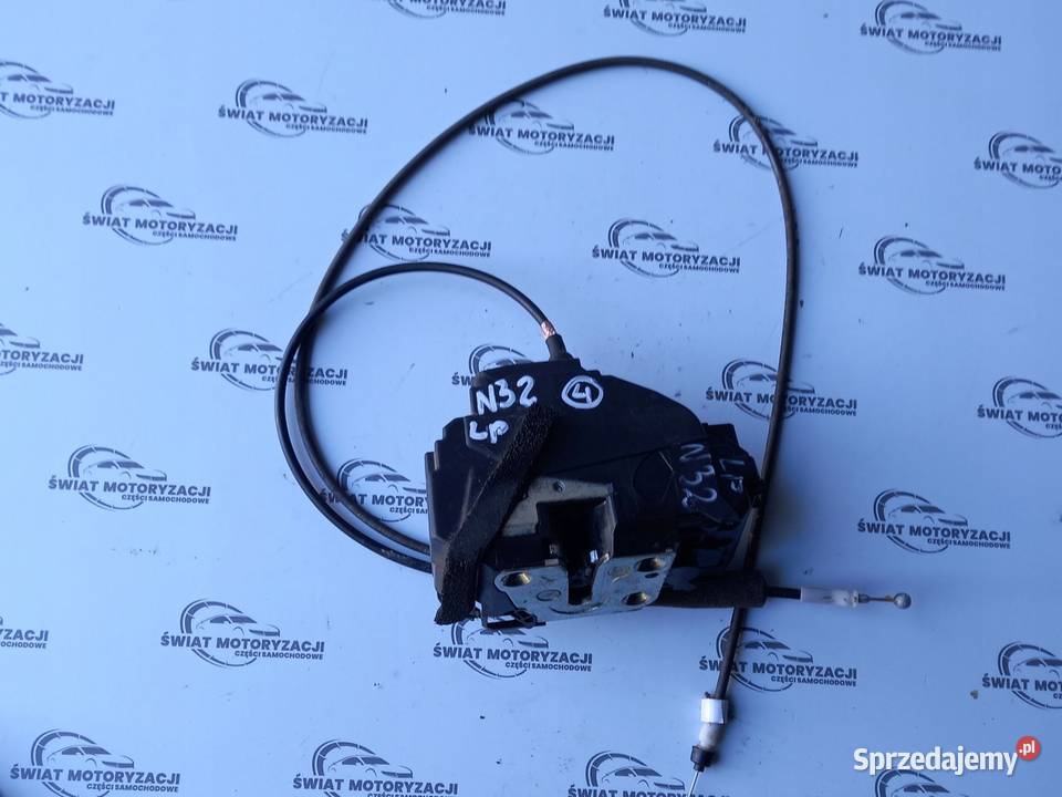 NISSAN JUKE I LIFT 15r zamek drzwi lewy przód