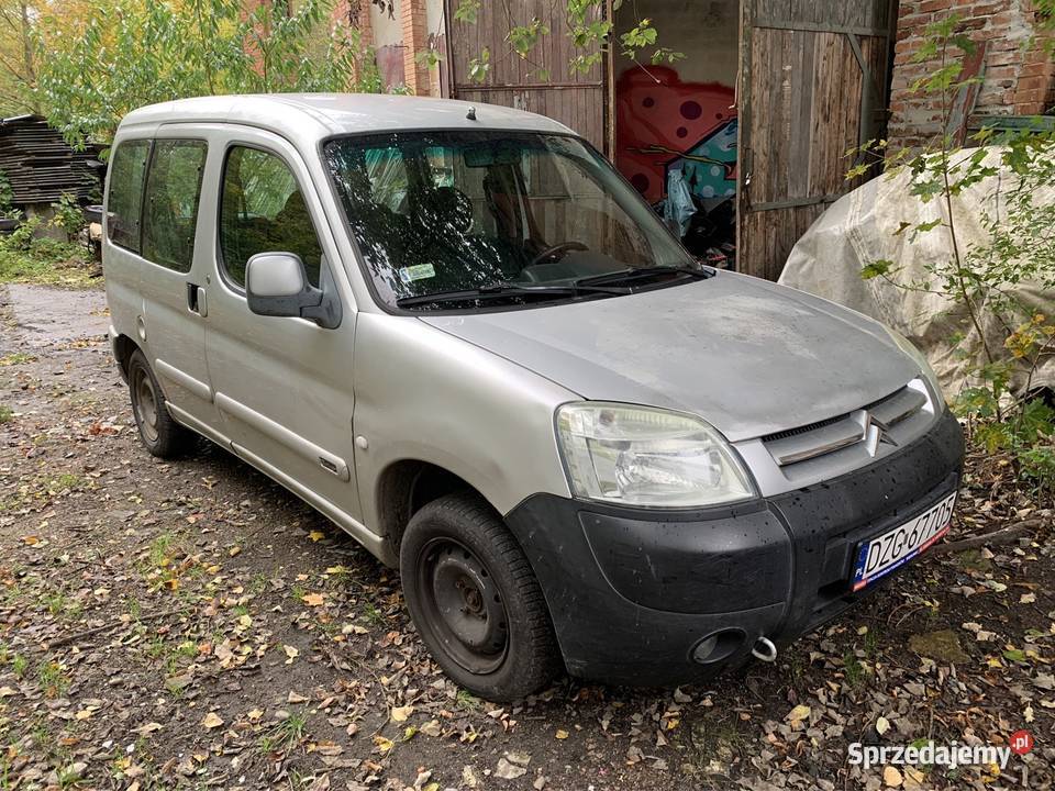 Citroen berlingo 19 d 5 osobowy sprzedam