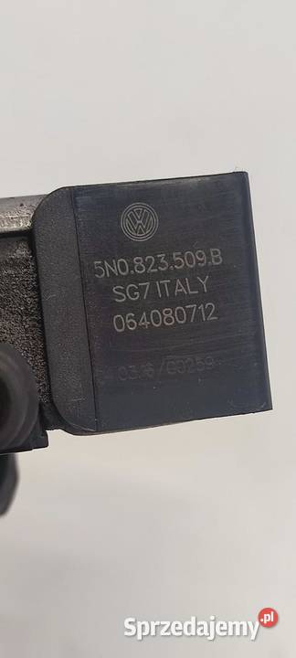 VW TIGUAN 5N0 ZAMEK MASKI LINKA 5N0823509B osobowe