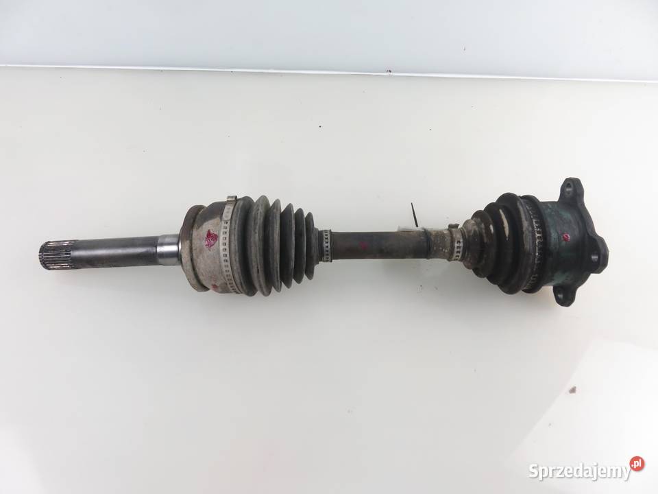 PÓŁOŚ PRAWA PRZEDNIA MITSUBISHI PAJERO SPORT I