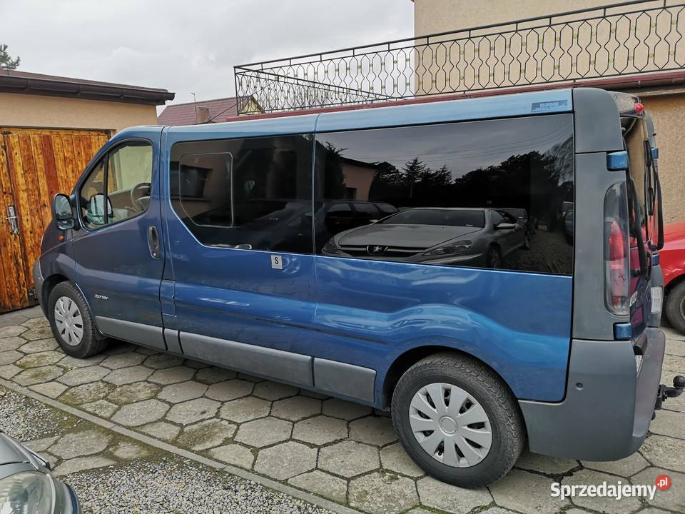 sprzedam renault trafic lpg long 9 osób hak 120KM Bytom