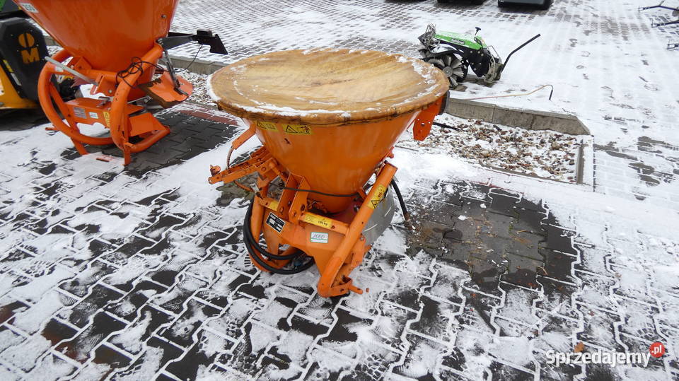 Rozsiewacz piaskarko solarka Rauch Baras Świnice Warckie