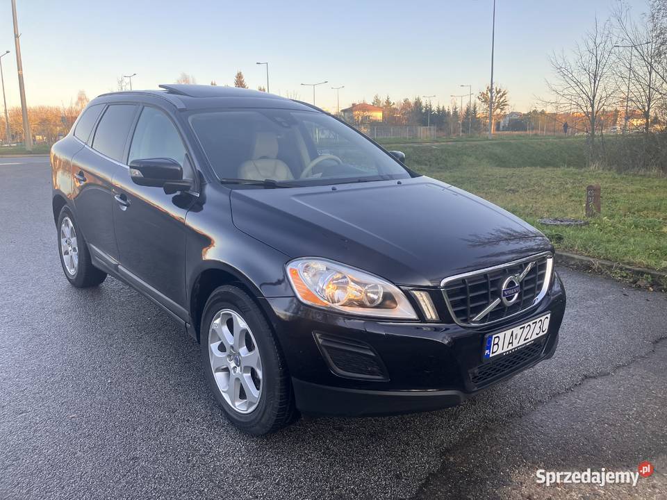 VOLVO XC60 32 AWD 2012 Niski przebieg 106 000 automatyczna