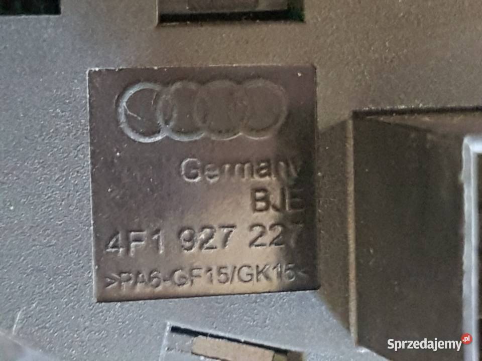 AUDI A6 C6 PRZELACZNIK SCHOWKA WYLACZNIK SCHOWKA Panele sterowania, przełączniki Turkowice