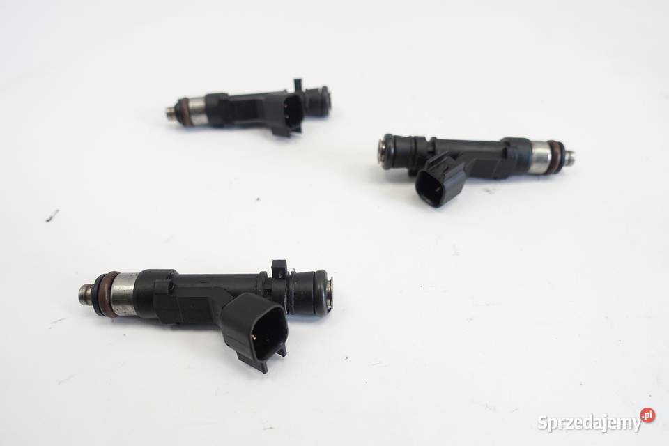 Ford Fiesta MK8 VIII 11 12V WTRYSKIWACZ wtrysk Rudka