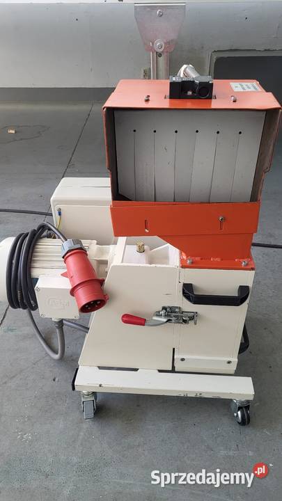 Młyn do tworzyw sztucznych młynek stanowiskowy Białogard