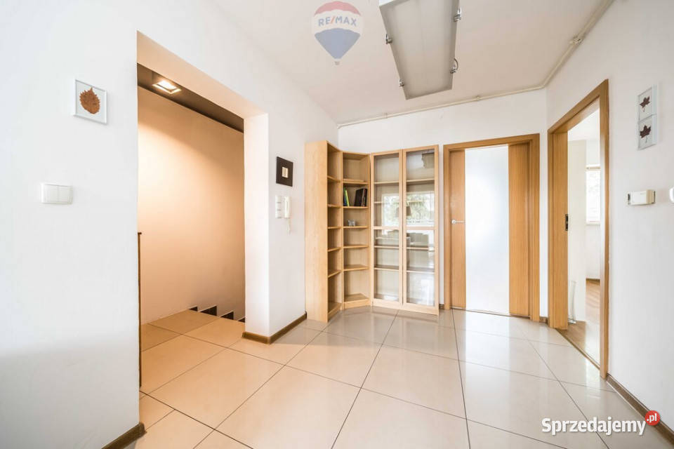 OBNIŻKA Dąbrówka taras balkon i las rogiem