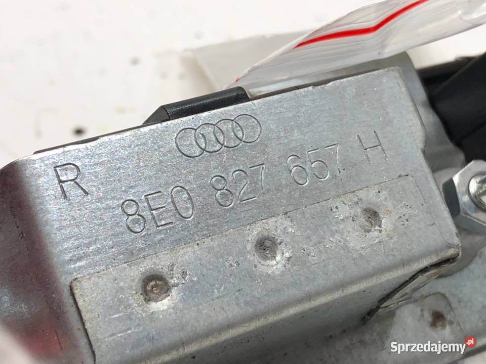 LISTWA KLAPY TYŁ AUDI A6 C6 Kombi 0411 podkarpackie