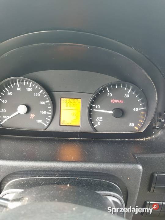 MercedesBenz sprinter 513 wywrotka doka podwojna 130KM małopolskie Wieliczka