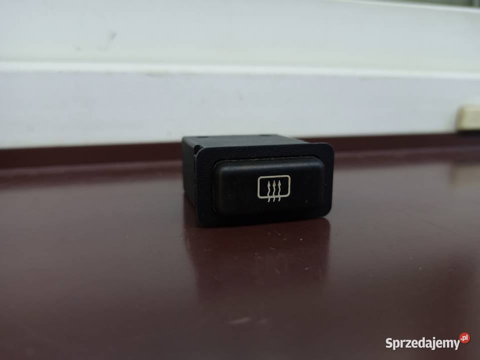 BMW E30 przycisk przełącznik podgrzewania szyby Sieradz