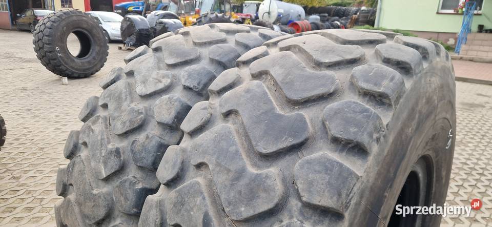 235r25 23525 Michelin XHA 70