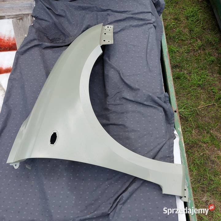 Blotnik prawy suzuki swift 3 20052010 Piaseczno