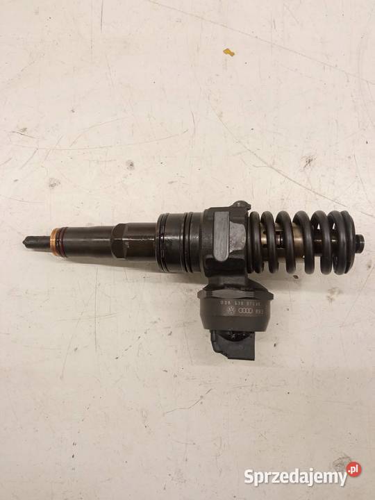 POMPOWTRYSKIWACZ 038130073AK 0414720038 19 TDI